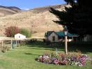 Estancia Nibepo Aike (Gardens.) - Calafate, Argentina