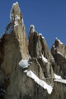 AR1107EM0519_fitzroy.jpg