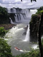 AR1206EM377_iguazu.jpg
