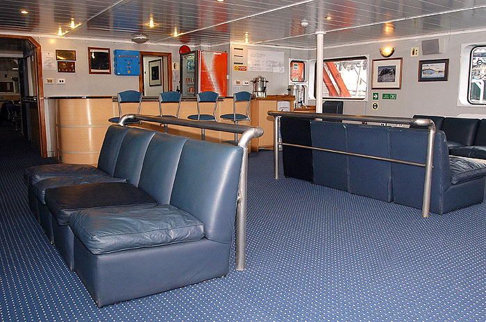 AQ09AA_ushuaia-lounge_2.jpg [© Last Frontiers Ltd]