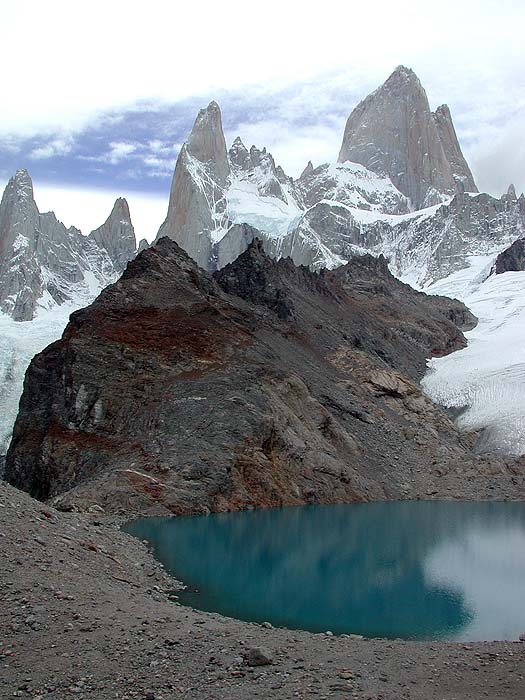 AR0302SM0656_Fitzroy_Range-Lag_de_los_Tres.jpg [© Last Frontiers Ltd]