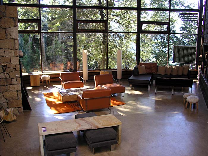 AR0306RB390_design_suites.jpg [© Last Frontiers Ltd]