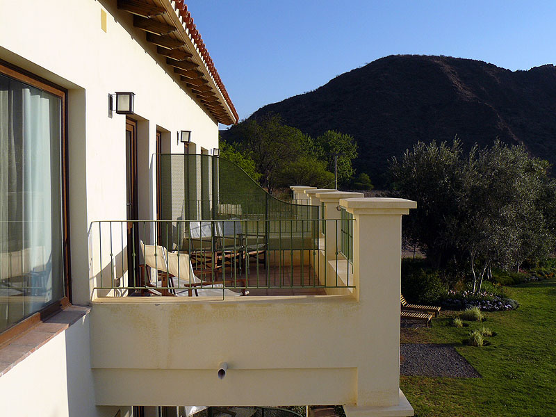 AR0914SM0579_vinas-de-cafayate-superior-room.jpg [© Last Frontiers Ltd]