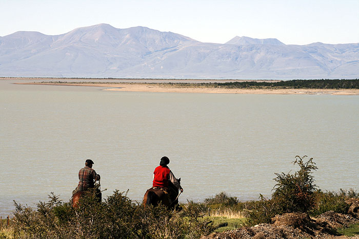 AR1107EM0606_lago_viedma.jpg [© Last Frontiers Ltd]