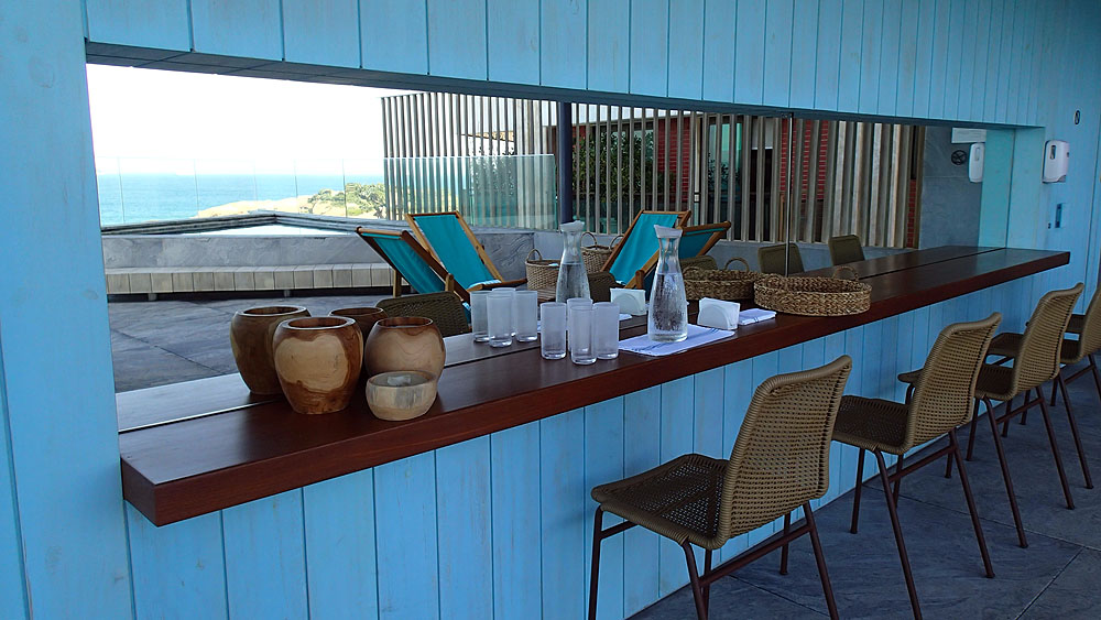 BR0519NR0993_arpoador-rooftop-bar.jpg [© Last Frontiers Ltd]