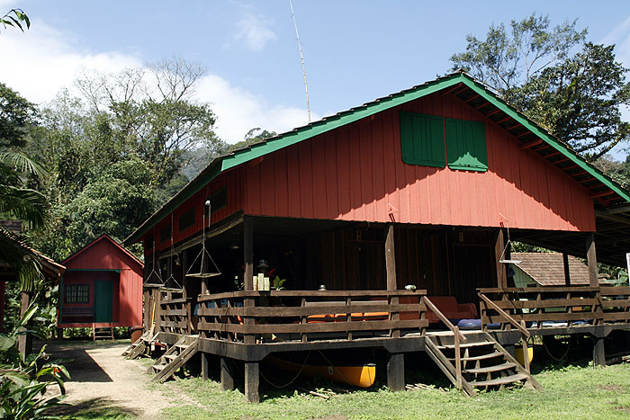 BR0910EM226_sebui-lodge.jpg [© Last Frontiers Ltd]