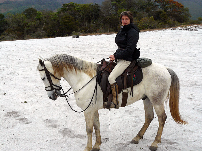 BR0911SM422_reserva-do-ibitipoca-riding.jpg [&copy; Last Frontiers Ltd]