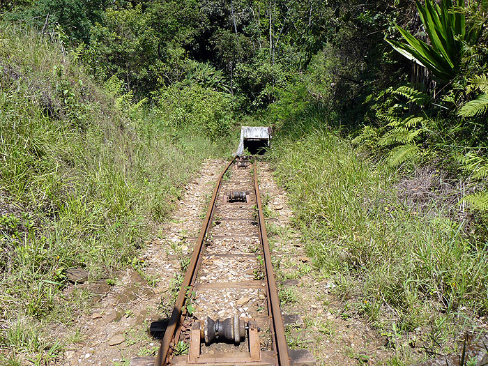 BR1009SM010_minas-da-passagem-mariana.jpg [© Last Frontiers Ltd]