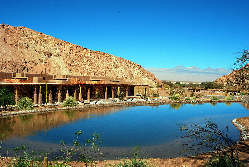 CL09AA09_alto-atacama-lagoon.jpg [© Last Frontiers Ltd]