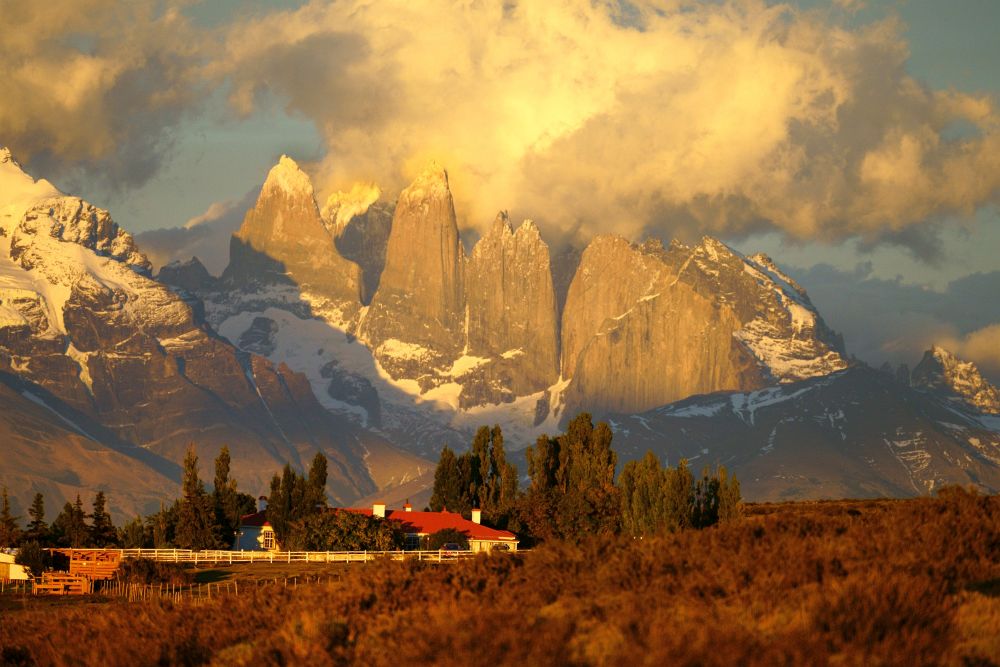 CL1902CG001_cerro-guido-paine-view.jpg [© Last Frontiers Ltd]