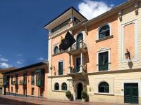 Hotel De La Ópera image