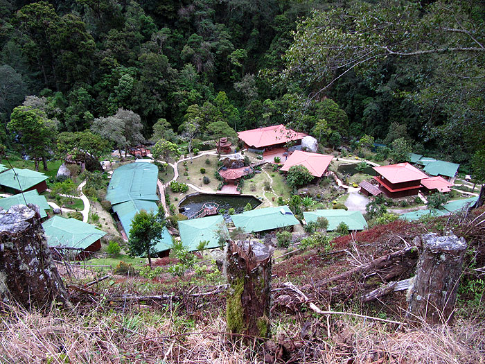 CR0513OF114_trogon-lodge-san-gerado-de-dota.jpg [© Last Frontiers Ltd]