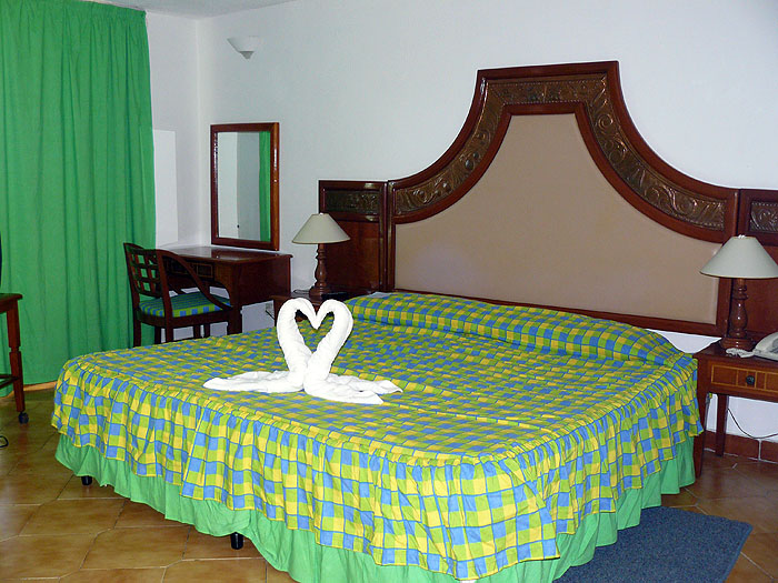 CU0607AB513_breezes_varadero.jpg [© Last Frontiers Ltd]