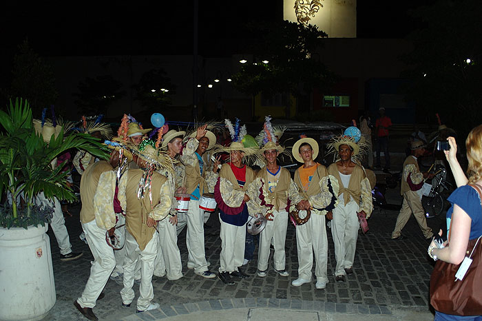 CU0612JL099_camaguey-carnival.jpg [© Last Frontiers Ltd]