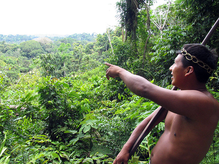 EC07SH_huaorani_46Simon.jpg [© Last Frontiers Ltd]