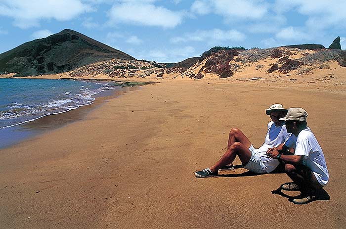 GP1096EPB42_espanola_beach.jpg [© Last Frontiers Ltd]