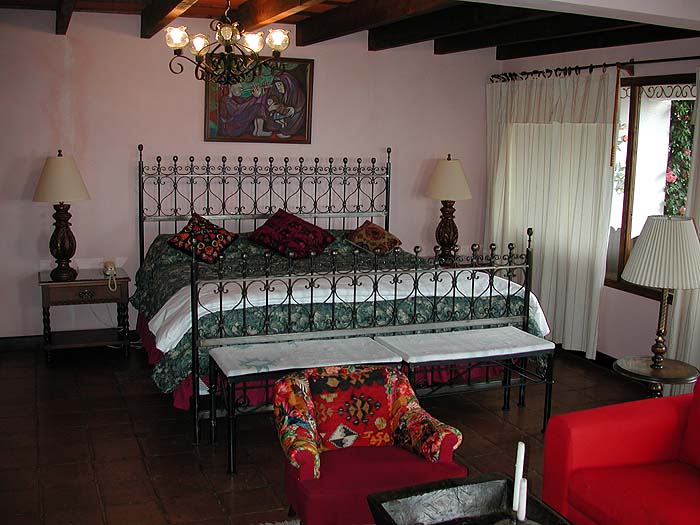 GU0402EP1081_Hotel_Atitlan.jpg [© Last Frontiers Ltd]