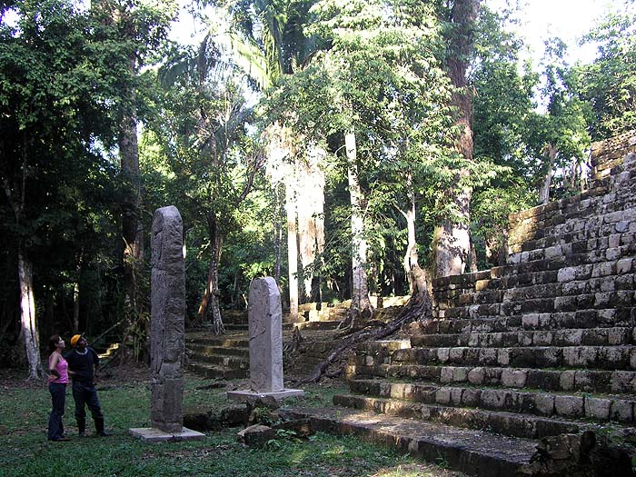 GU1105EM369_aguateca.jpg [© Last Frontiers Ltd]