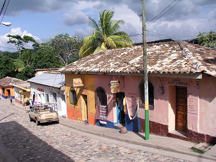 HN0704EP241_copan_ruinas.jpg [© Last Frontiers Ltd]