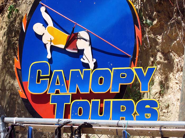 HN0704FP263_canopy_tour.jpg [© Last Frontiers Ltd]