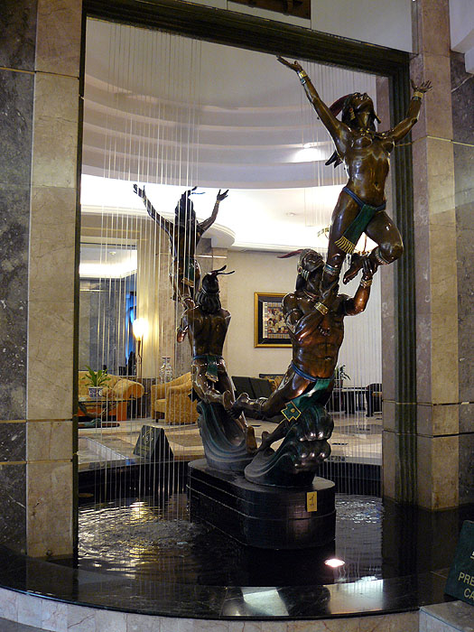 MX0507SM035_marquis_reforma_lobby.jpg [© Last Frontiers Ltd]