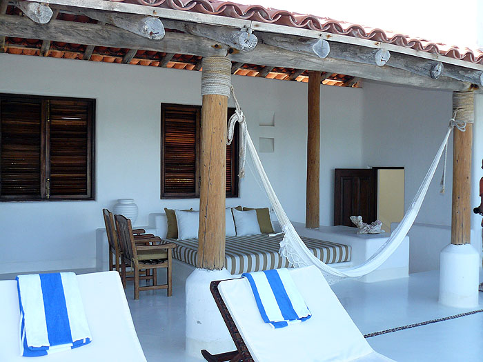 MX0511SM1112_villa-xpu-ha.jpg [&copy; Last Frontiers Ltd]