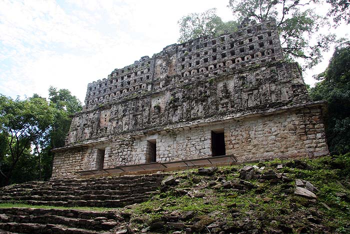 MX0906EP247_yaxchilan.jpg [© Last Frontiers Ltd]