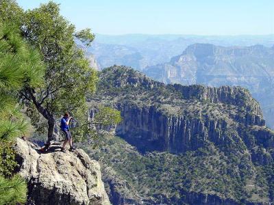 Canyons and railroads