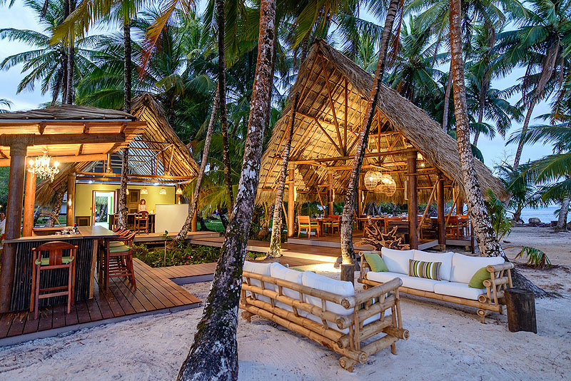 NI0217CA007_calala-bar-restaurant.jpg [© Last Frontiers Ltd]