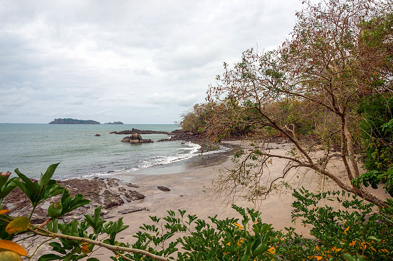 PA0418HG0409_isla-palenque-villa-beach.jpg [© Last Frontiers Ltd]