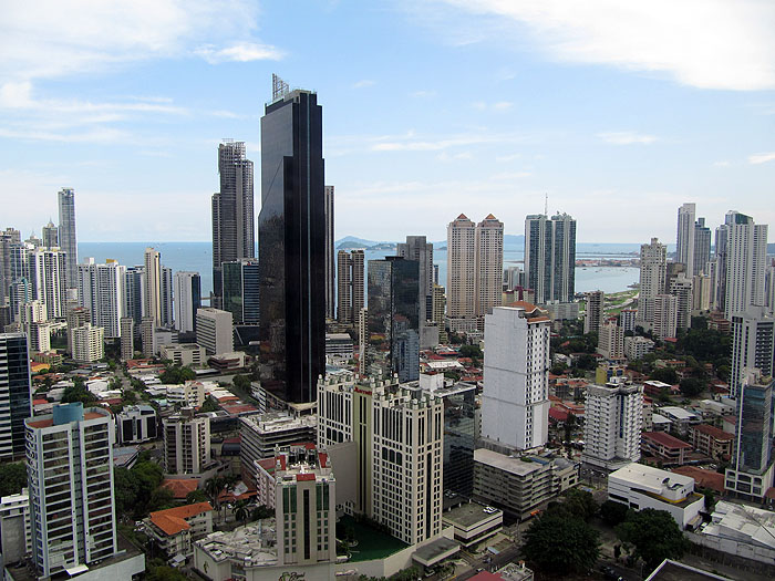 PA0911OF332_panama-city-skyline.jpg [© Last Frontiers Ltd]