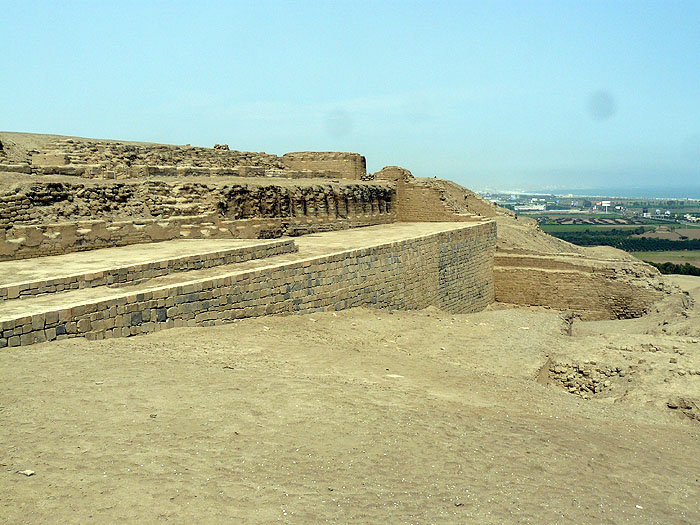 PE0311CB016_lima-pachacamac.jpg [© Last Frontiers Ltd]