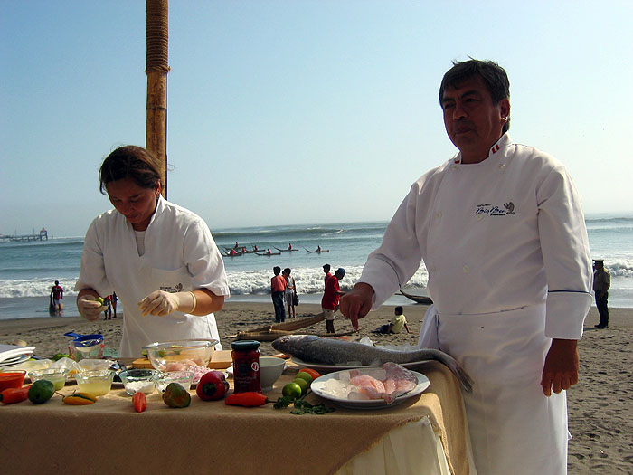 PE0406FP095_huanchaco.jpg [© Last Frontiers Ltd]