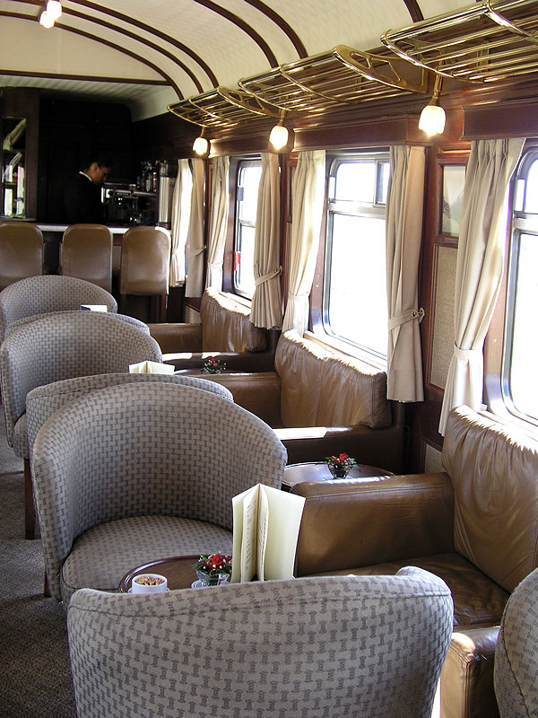 PE0407RB450_puno_cusco_train.jpg [© Last Frontiers Ltd]