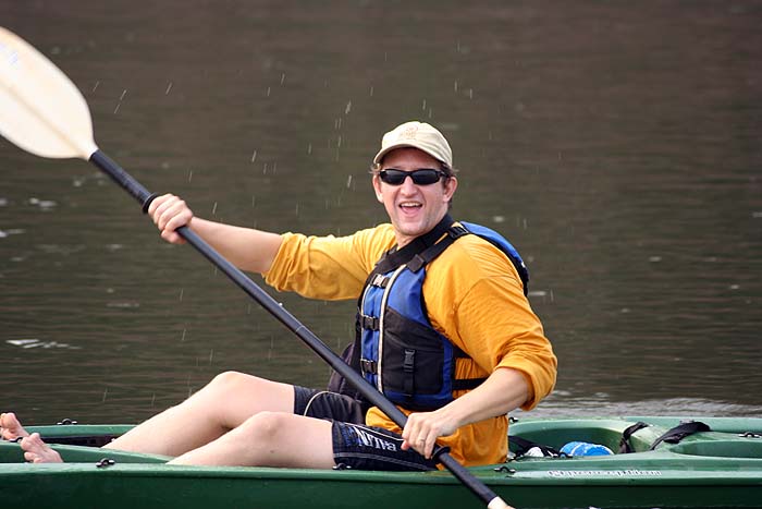 PE0905EP260_tambopata_kayak.jpg [© Last Frontiers Ltd]