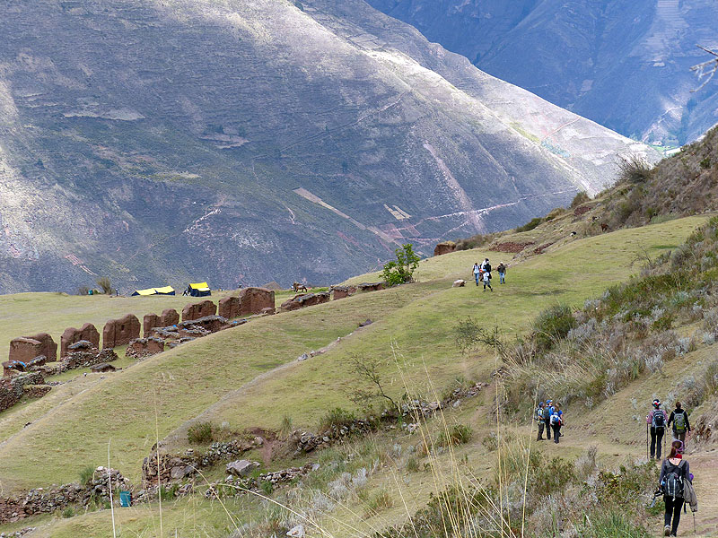 PE1014JL0668_mlp_lares_day1_taucca_to_huchuyqosqo.jpg [© Last Frontiers Ltd]