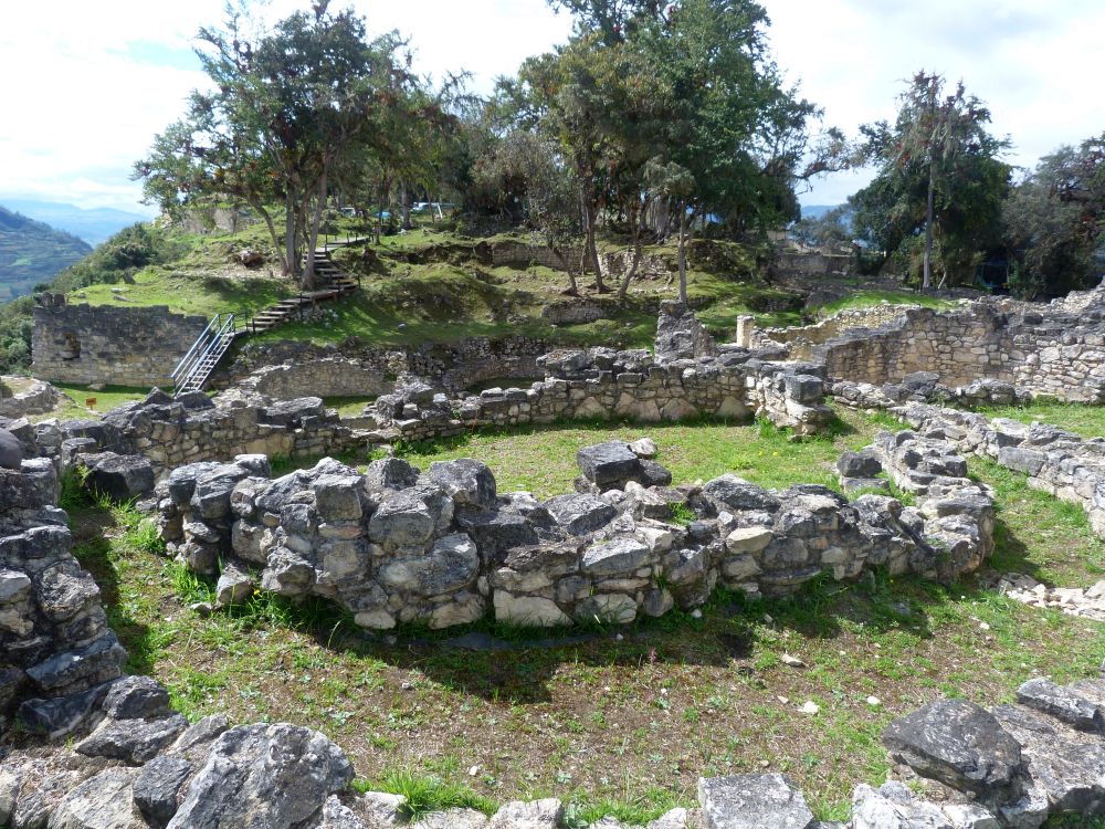 PE2506PC150_kuelap.jpg [© Last Frontiers Ltd]